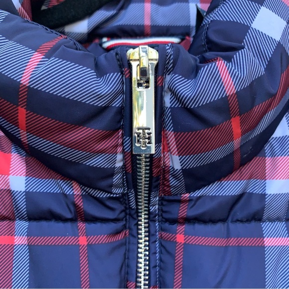 NWOT-Tommy Hilfiger Navy Red Plaid Puff Quilted Zipper Vest S - Picture 3 of 9